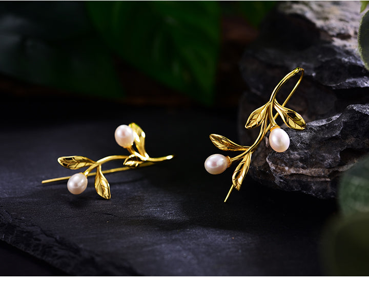 18k Gold-Plated Shell Drop Earring