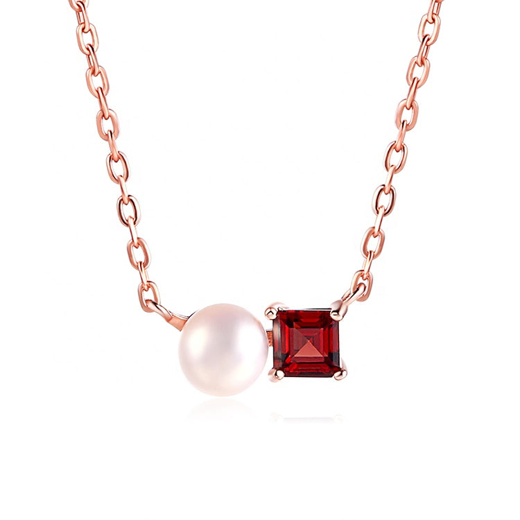 Indi Classic Pearl & Garnet Necklace